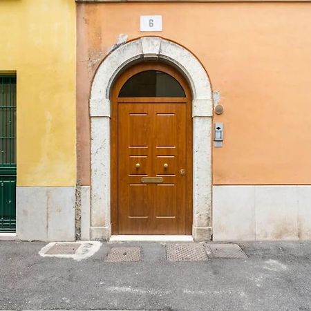 L'Atelier Del Centro: Tra Design, Storia E Fascino Apartment Brescia Exterior photo